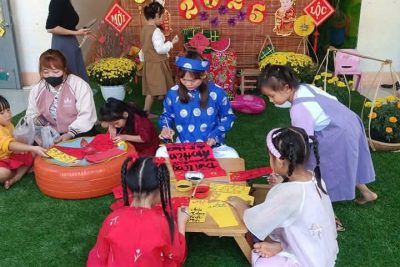 Hội Xuân Ất Tỵ trường Mầm non Vàng Anh